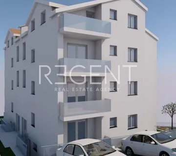 Sinj - Trosoban stan s balkonom 87 m2 - cover