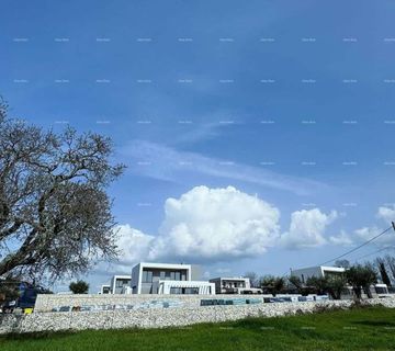 Prodaje se luksuzna vila sa bazenom, Svetvinčenat (prodaja) - cover