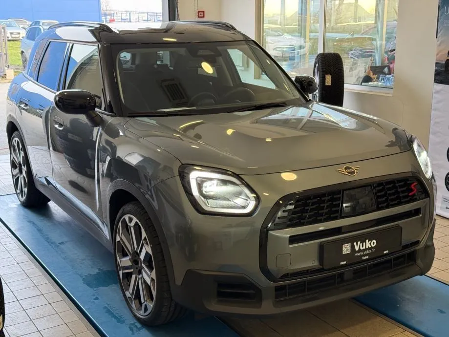 MINI Countryman S ALL automatik - cover
