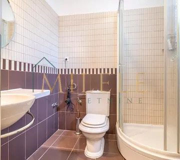 Kuća na prodaju - cover