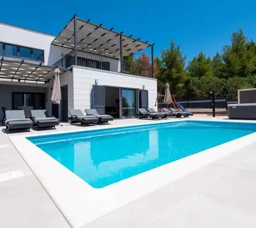 Kuća za odmor Villa Maslina - cover