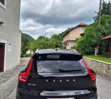 Prodaje se Volvo xc40  - cover