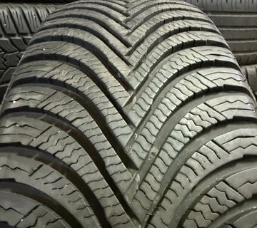 Zimske gume Michelin Alpine 5 205/60R16 / 4 komada - cover