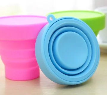 Prijenosna silikonska šalica - cover