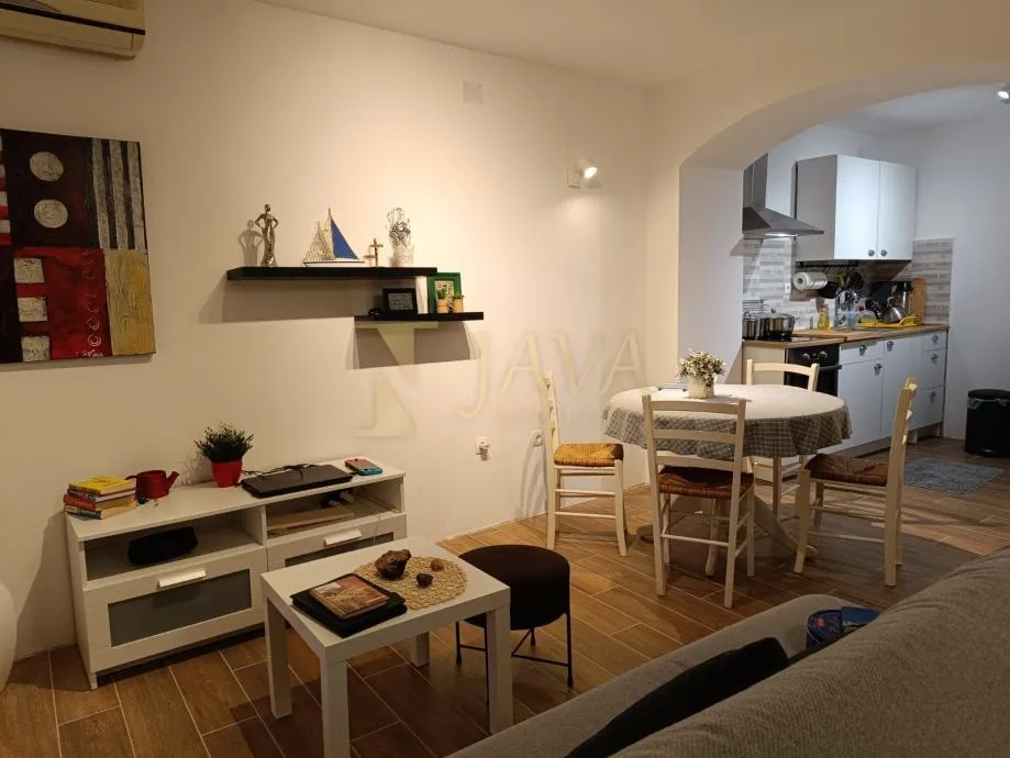 Jadranovo,1S klasični,40m2,parking, najam! (iznajmljivanje) - cover