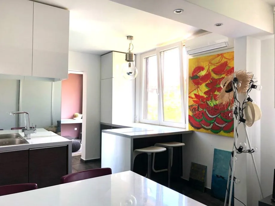 ČERVAR-PORAT RENOVIRANI STAN NA PRODAJI (prodaja) - cover