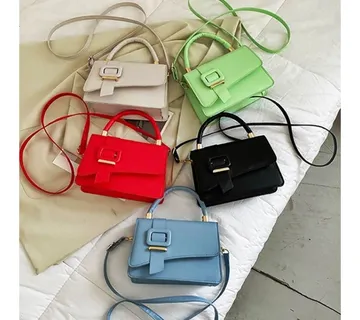 Ženska torbica Square - cover