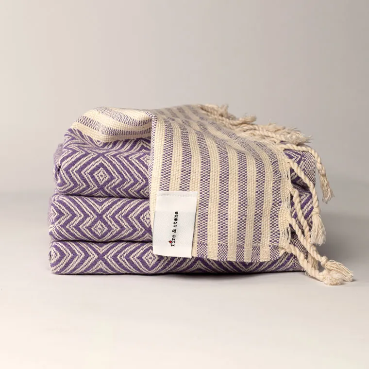 Peshtemal Adamantem, Noctis - cover