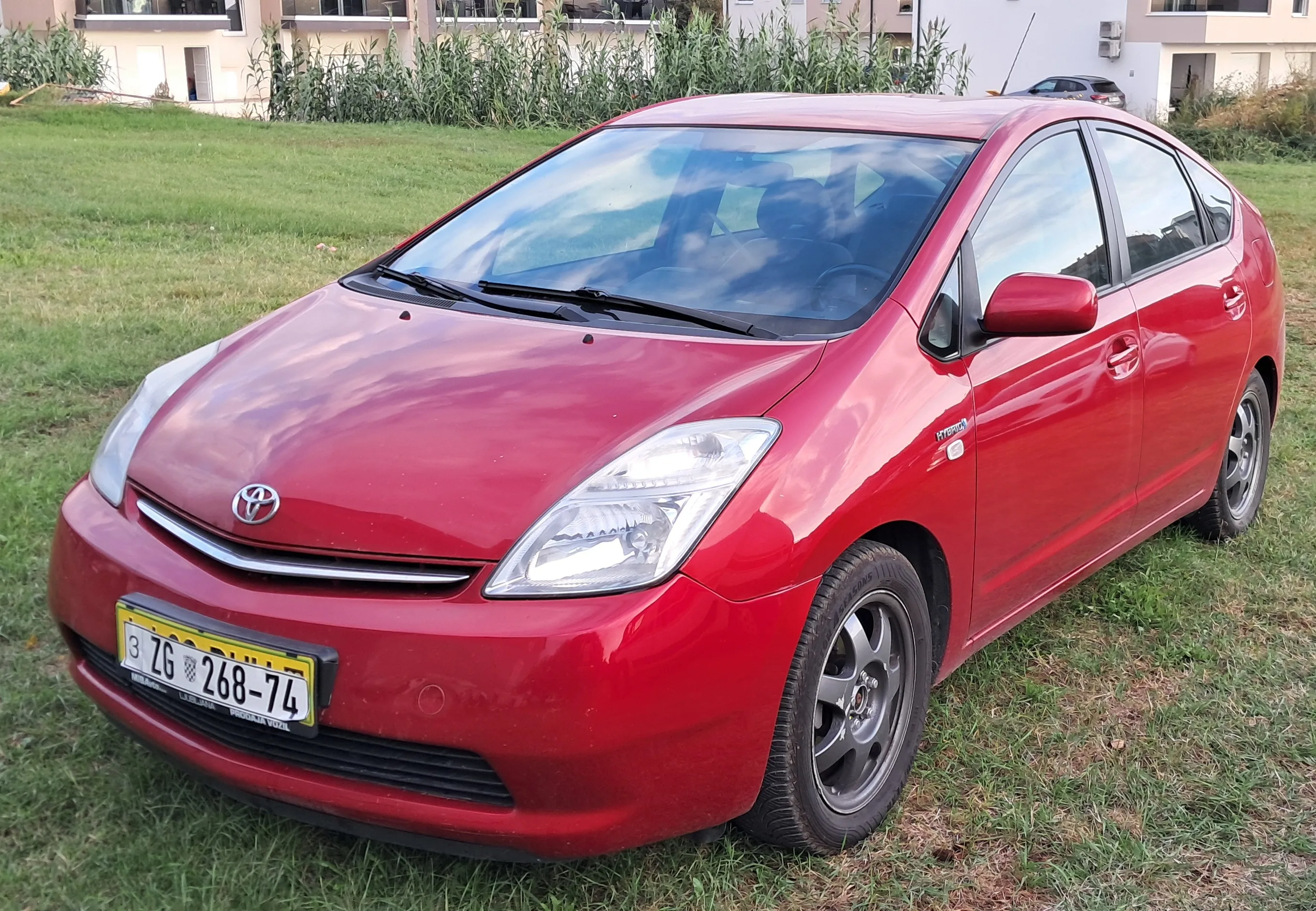 TOYOTA PRIUS 1.5 (2006.) benzinac – ZA DIJELOVE - cover