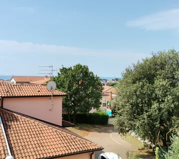 Elegantan stan sa pogledom na more, Novigrad - cover