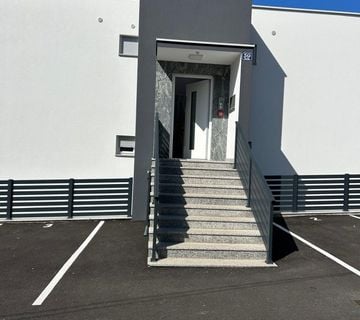 Crikvenica ,NOVI stan 70m2 - cover
