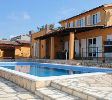 Luksuzna vila u Istri s pogledom na more i bazenom - cover