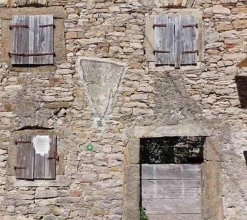 Pazin, Draguć - štala (može se voditi za zgradu) (prodaja) - cover