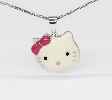 Srebrni privjesak Gisele - cover