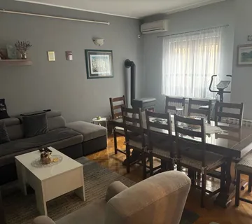 Kuća: Osijek, Retfala, visoka prizemnica, 308m2 (+66m2 dvorišni stan) - cover