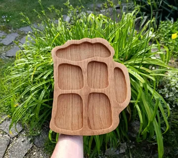 Daska/pladanj za posluživanje hrane - Krigla pive - cover