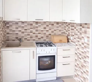 GARSONIJERA 25m2 PREČKO (prodaja) - cover