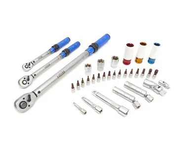 Profesionalni set moment ključeva od 5 do 220 NM - cover