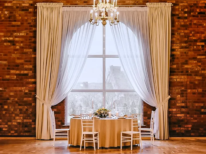 Stolice za vjenčanje i svadbe - cover