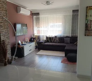 Pobri, 3 S+DB, velik svijetao stan na mirnoj lokaciji (prodaja) - cover