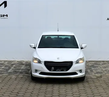 Peugeot 301 1.6 HDi Allure - cover