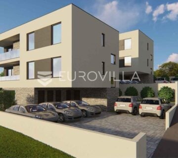 Pula, Pješčana Uvala - četverosobni stan novogradnje 2. kat, NKP 95.50 m2 - 450 m od mora - cover