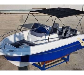 QX 562 plovilo - cover