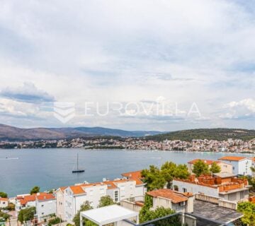 Trogir, Čiovo građevinsko zemljište, s pogledom na more - cover