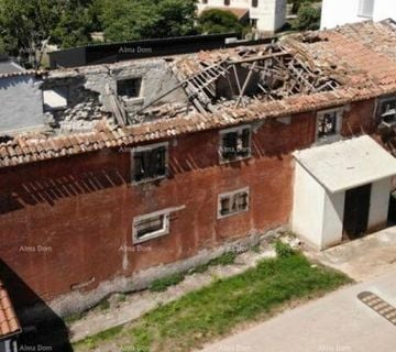 Stara kuća u nizu, odlična investicija! Umag! (prodaja) - cover