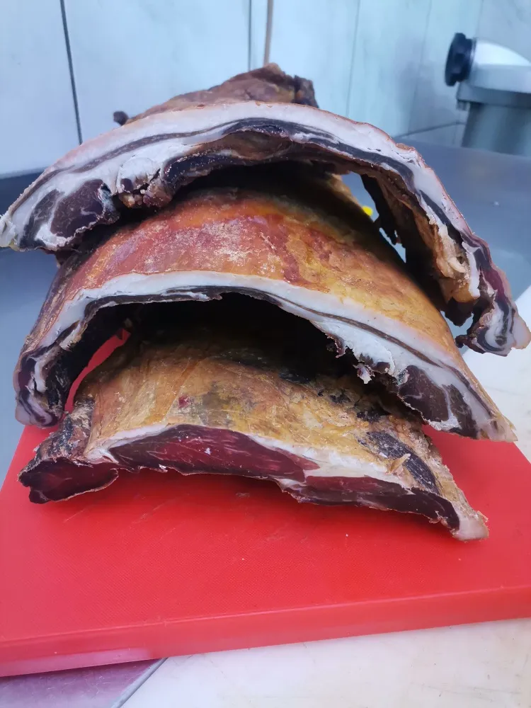 Polu suha ovčija stelja - cover