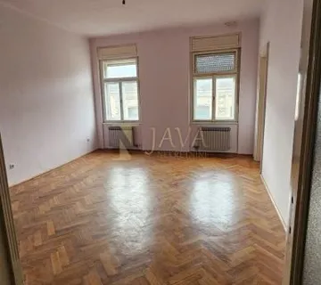 Prodaje se prostrani gospodski stan od 145m2 u širem centru Rijeke – 5 - cover