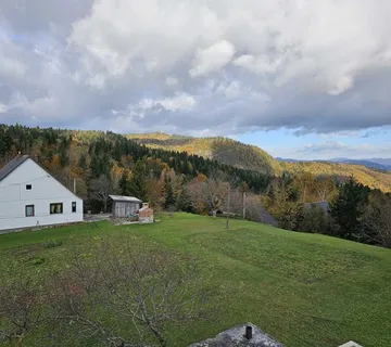 SNIŽENO ! Kuća: Kupjak, prekrasna samostojeća katnica sa - cover