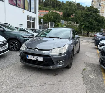 Citroën C4 1,4i 16V Adriatic - cover