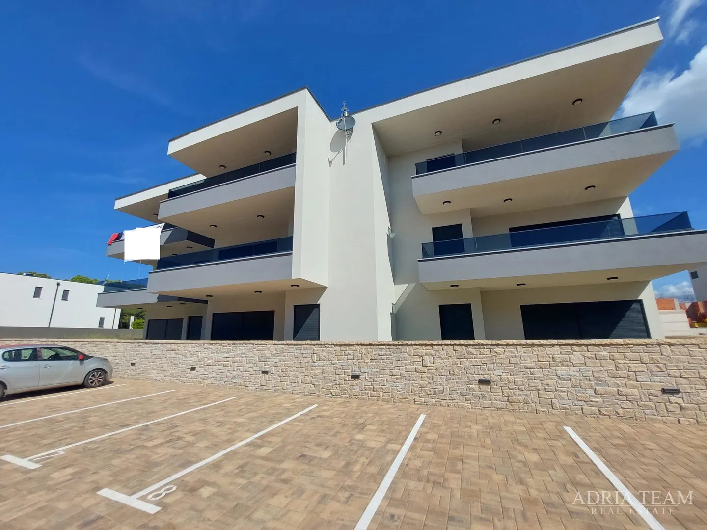 MODERNI APARTMANI U NOVOGRADNJI - POVLJANA, PAG (ZAPAD) - cover