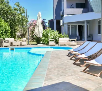 HOTELSKI KOMPLEKS S RESTORANOM I UHODANIM POSLOM U TURIZMU, SUKOŠAN - ZADAR - cover