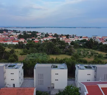 Ekskluzivan apartman s krovnom terasom i jacuzzijem - Vir - cover