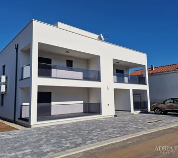 APARTMANI U STAMBENOJ ZGRADI U PRIZEMLJU, NOVOGRADNJA - VIR - cover
