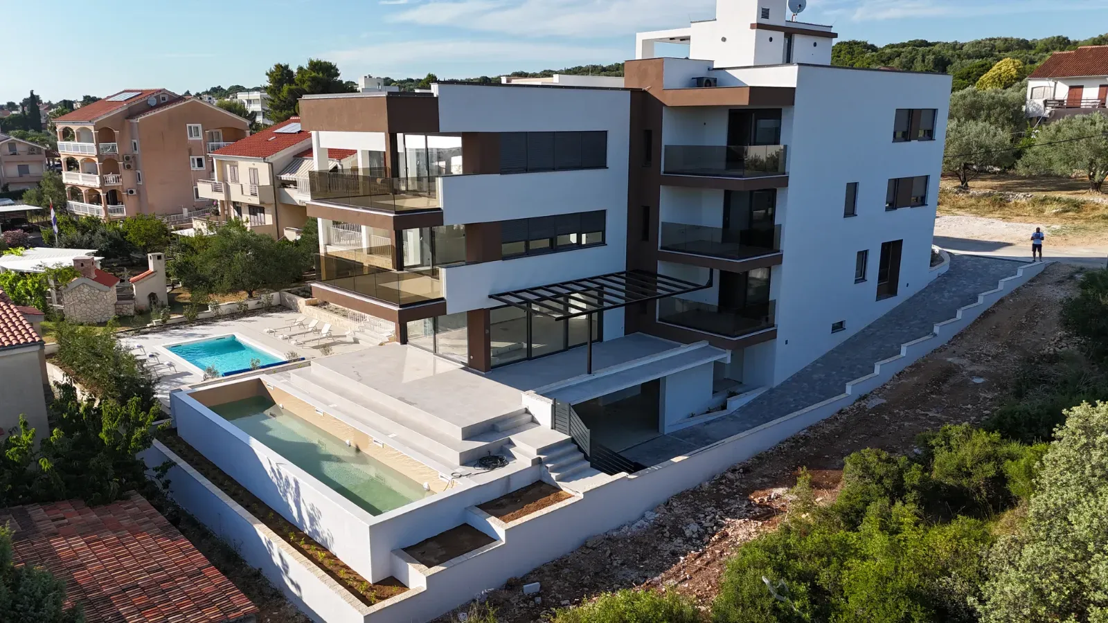 LUKSUZNI APARTMANI UDALJENI 80 m OD MORA, NOVOGRADNJA - KOŽINO - cover