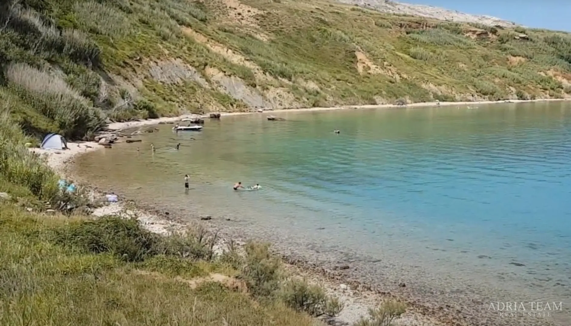 ZEMLJIŠTE T2 ZONA, PRVI RED DO MORA, PAG - KOLAN - cover