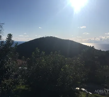 ZEMLJIŠTE PRAVILNOG OBLIKA, 850 m OD MORA, BABINO POLJE - MLJET - cover