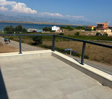 Kuća S Garažom Te Otvorenim Pogledom Na More I Planine - Vir