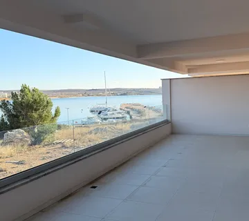 Apartman S Pogledom Na More, Prvi Red Do Mora - Povljana, Pag