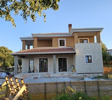 Prekrasna vila na prodaju u Istri, okolica Poreča- pogled more - cover