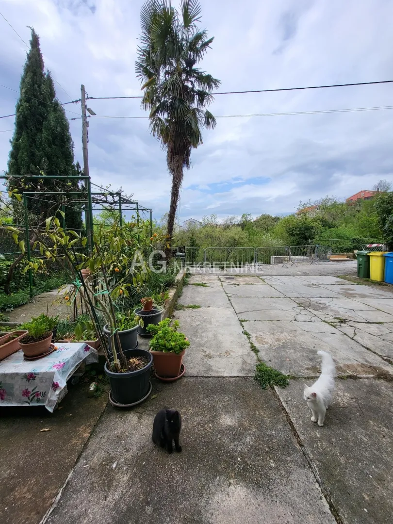 Hosti,Pletenci, stan prodaja - cover