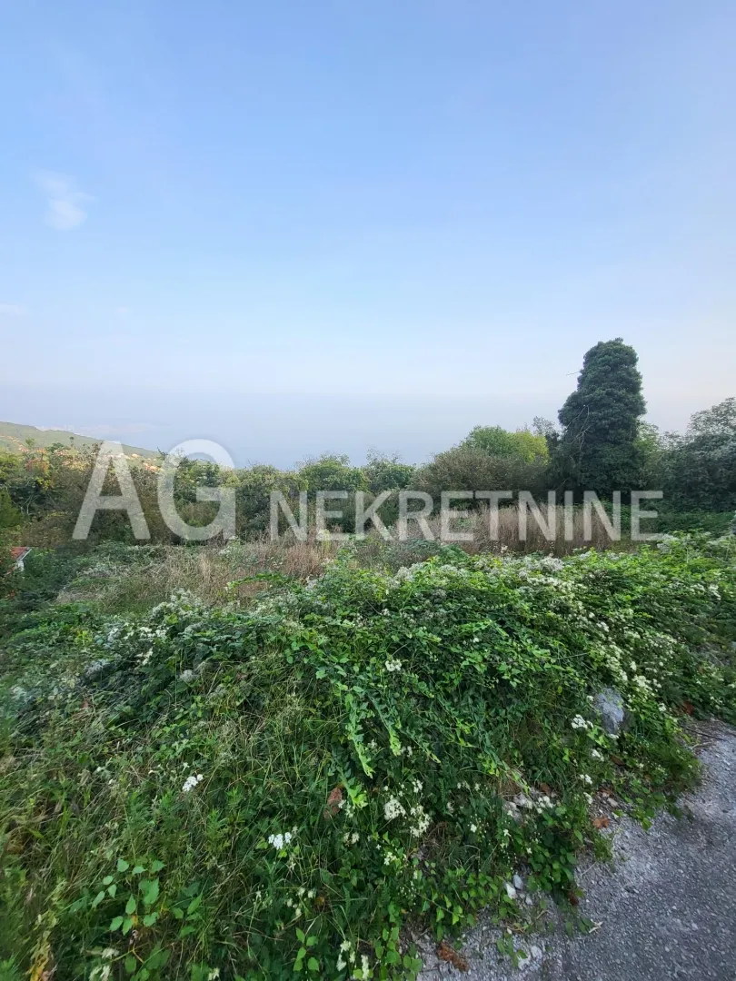 Poljane, Menderi, građ.teren - cover