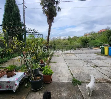 Hosti,Pletenci, stan prodaja - cover