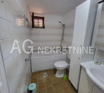 Šmrika,najam stana - cover