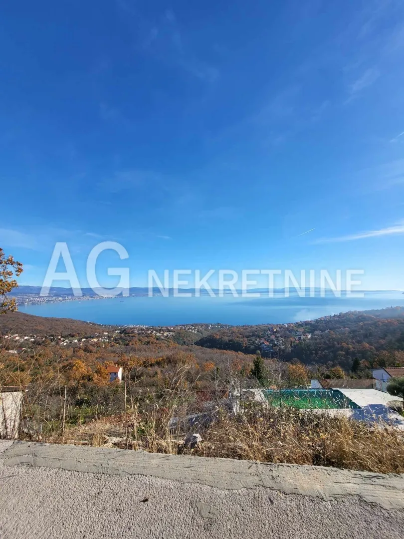 Poljane,prodaja dvije  ville s bazenima - cover