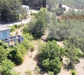 Imotski Proložac kuća u izgradnji + velika okućnica 2000 m2 - Imotski, Imotski