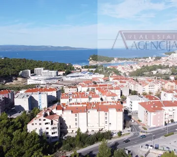 Makarska građevinsko zemljište 762 m2 - NOVO! - Makarska, Makarska